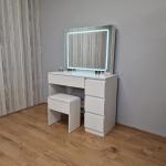 Freese Dressing Table with Mirror
